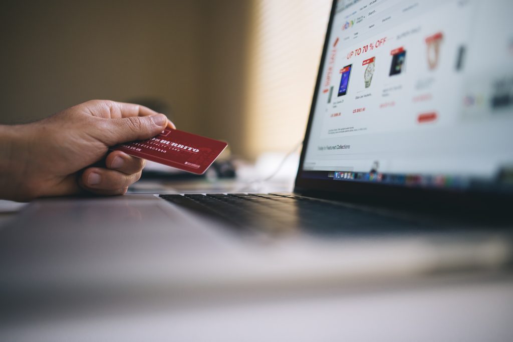 E commerce - exonération- droit de douanes - transitaire - maroc